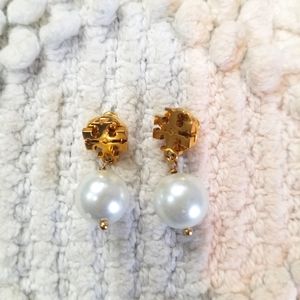 Tory burch pearl earrings